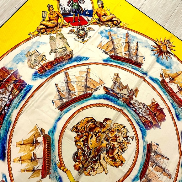 Glamor scarf - Picture 4 of 4